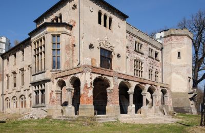 Medieval Castle Zagórzany, Lesser Poland