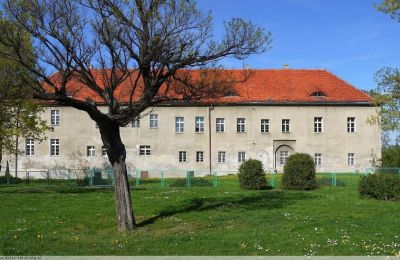 Castle for sale Bielawa, Wolności 92, Lower Silesia, Image 3/7
