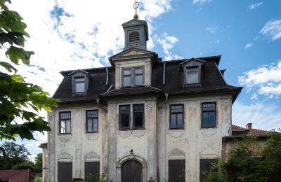Schloss Hohe Sonne, Exterior