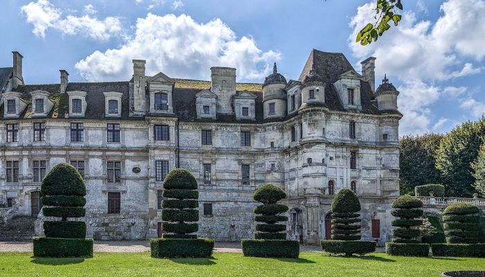 Castle for sale 95420 Magny-en-Vexin, Ile-de-France,  France