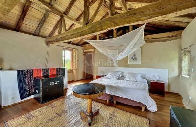 Historic property for sale Mirande, Occitania, Image 21/39