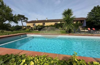 Historic property for sale Mirande, Occitania, Image 31/39