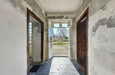 Manor House for sale Pau, New Aquitaine, Floor