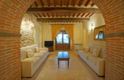 Country home for sale 06069 Tuoro sul Trasimeno, Umbria, Image 10/23