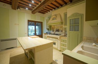 Country home for sale 06069 Tuoro sul Trasimeno, Umbria, Image 11/23