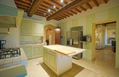 Country home for sale 06069 Tuoro sul Trasimeno, Umbria, Image 12/23