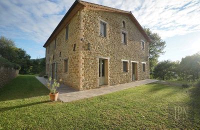 Country home for sale 06029 Valfabbrica, Umbria, Image 15/49