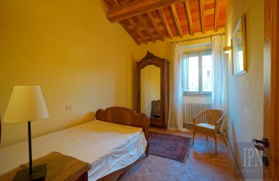 Country home for sale 06029 Valfabbrica, Umbria, Image 48/49