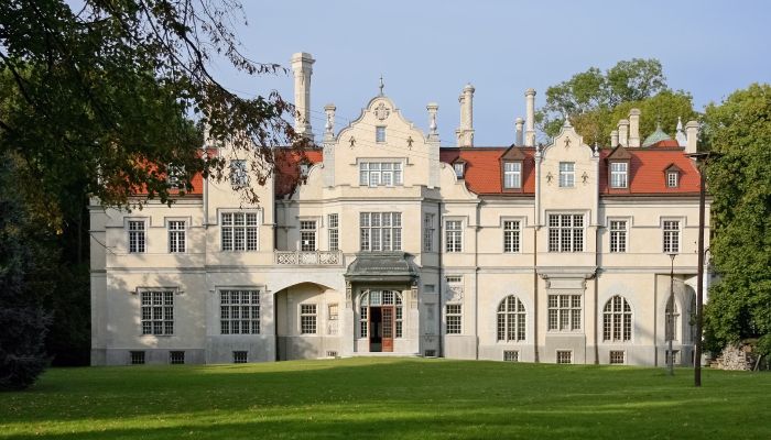 An English country house in Poland