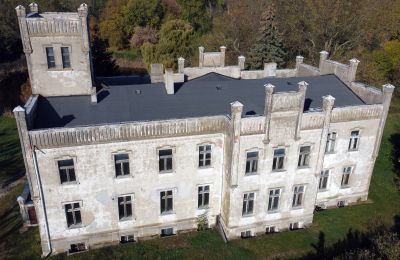 Castle for sale Górki Dąbskie, Pałac w Górkach Dąbskich, Kuyavia-Pomerania, Drone view