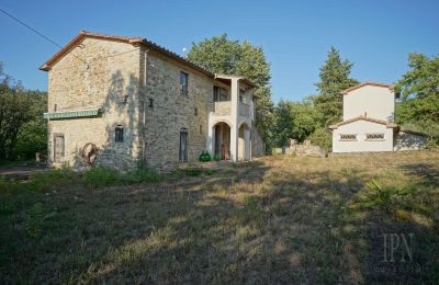 Historic property for sale 06014 Montone, Umbria, Image 13/35