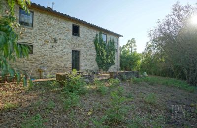 Historic property for sale 06014 Montone, Umbria, Image 15/35