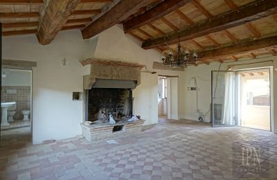 Historic property for sale 06014 Montone, Umbria, Image 18/35