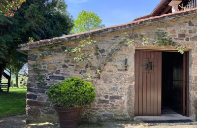 Country home for sale Melide, Cabazás, Galicia, Outbuilding