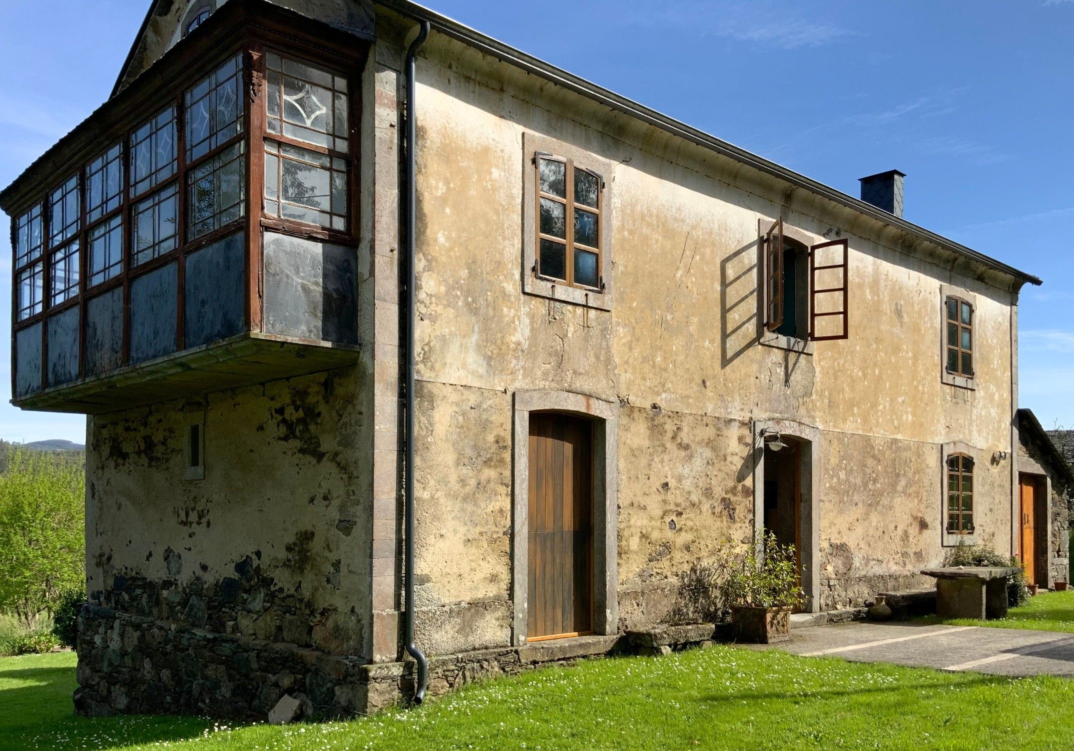 Photos Old galician stone house - Beautiful restoration project
