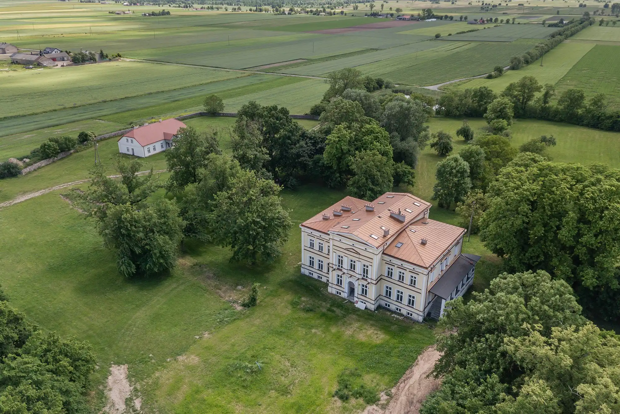 Photos Country estate in Karszew - Approved senior living