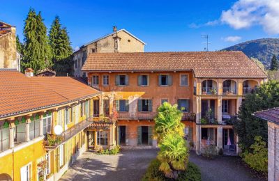 Historic Villa for sale Miasino, Piemont, Exterior View