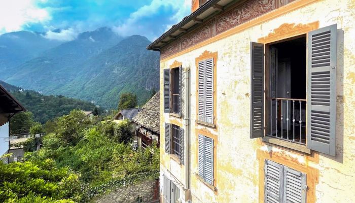 Historic villa for sale Bannio Anzino, Piemont