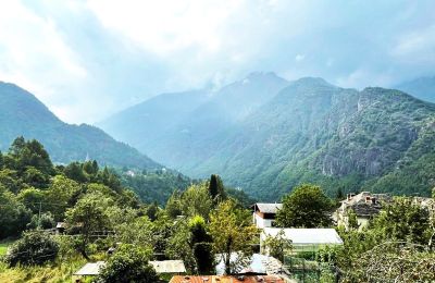 Historic villa for sale Bannio Anzino, Piedmont, View