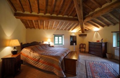 Country home for sale 06010 Monte Santa Maria Tiberina, Umbria, Image 37/50