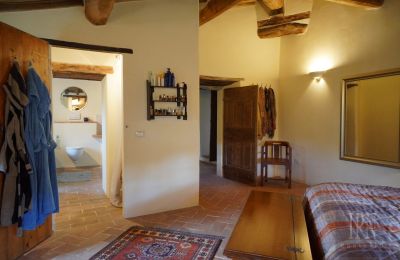 Country home for sale 06010 Monte Santa Maria Tiberina, Umbria, Image 38/50