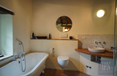 Country home for sale 06010 Monte Santa Maria Tiberina, Umbria, Image 39/50