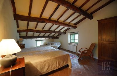 Country home for sale 06010 Monte Santa Maria Tiberina, Umbria, Image 42/50