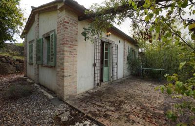 Country home for sale 06010 Monte Santa Maria Tiberina, Umbria, Image 45/50