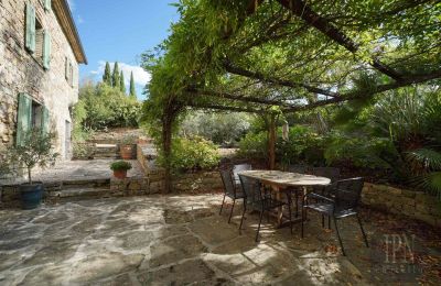 Country home for sale 06010 Monte Santa Maria Tiberina, Umbria, Image 9/50