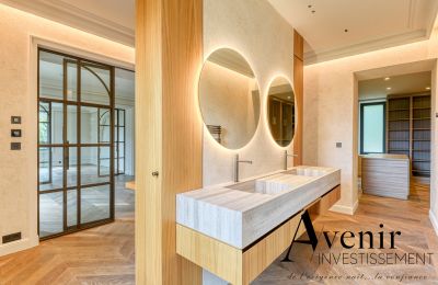 Historic Villa for sale Lyon, Auvergne-Rhône-Alpes, Bathroom