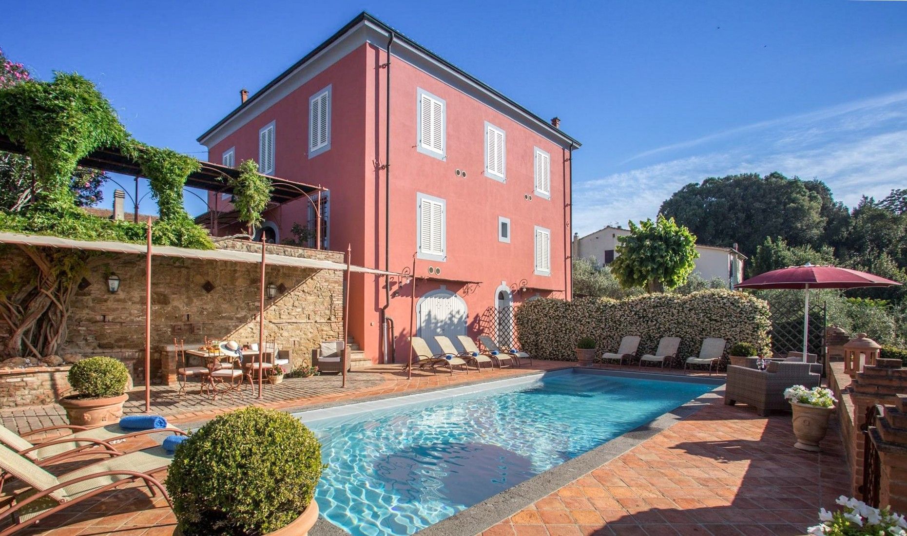 Photos Tuscany property in Montelopio