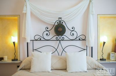 Historic Villa for sale Montelopio, Tuscany, Image 8/16