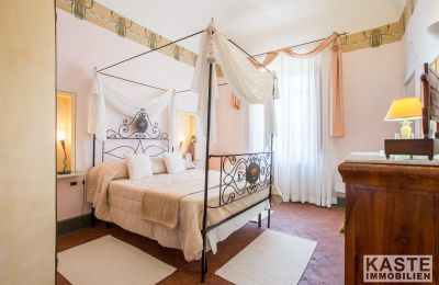 Historic Villa for sale Montelopio, Tuscany, Image 9/16