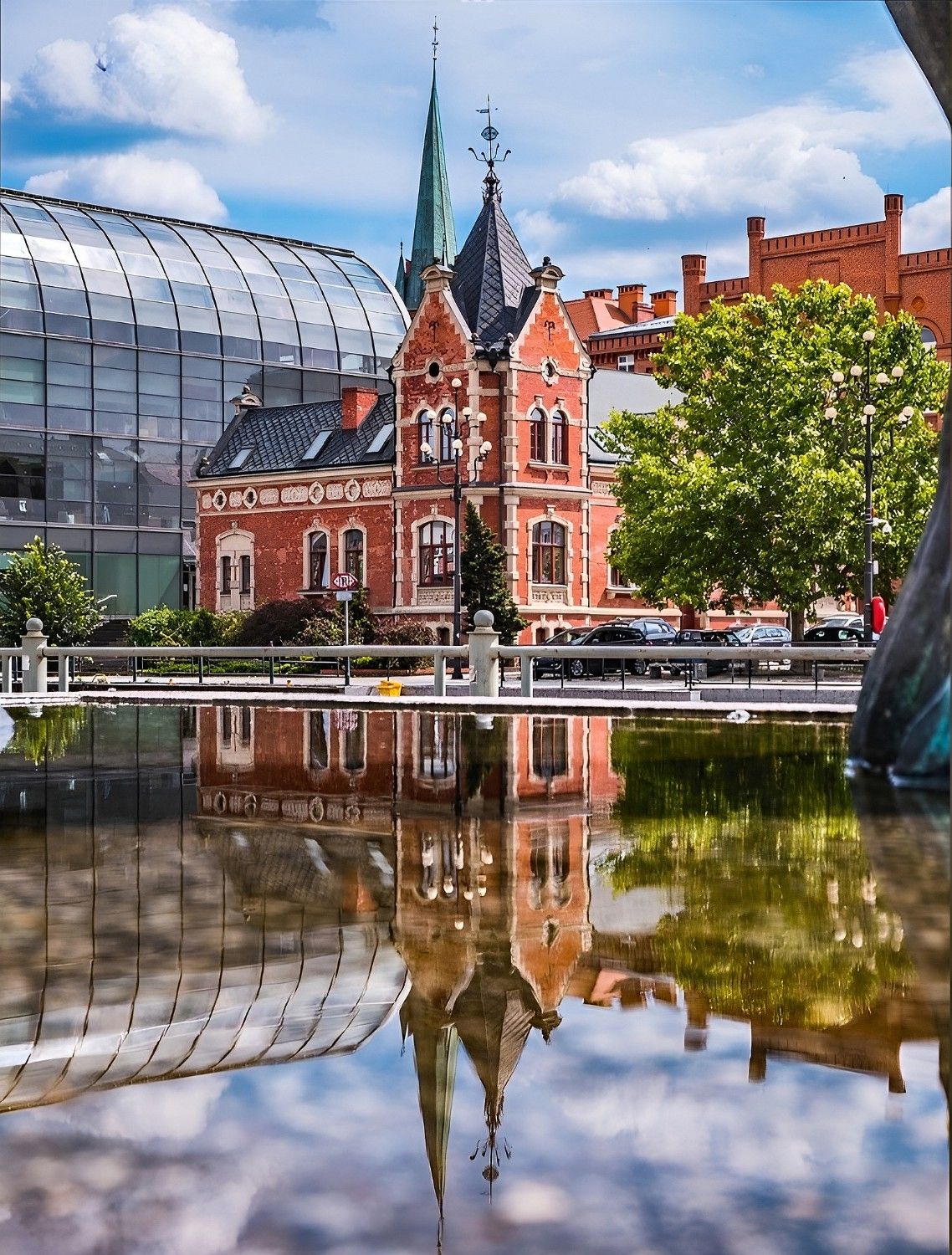 Photos Shipowner's villa on the riverbank in Bydgoszcz