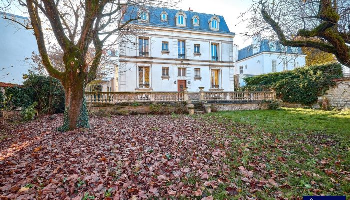 Historic Villa for sale Bourg-la-Reine, Ile-de-France,  France
