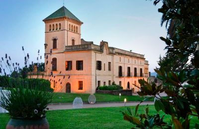 Castle for sale Santa Oliva, Catalonia, Image 17/19