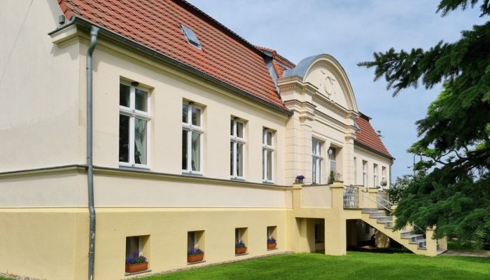 Historic Villa for sale 16945 Meyenburg, Brandenburg,  Germany