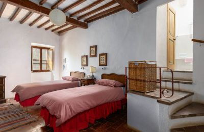Country home for sale Castellina in Chianti, Tuscany, Image 19/30