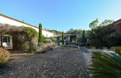Manor House for sale Uzès, Occitania, Image 7/32