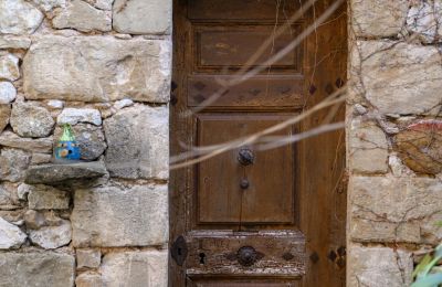 Historic property for sale Uzès, Occitania, Image 2/23