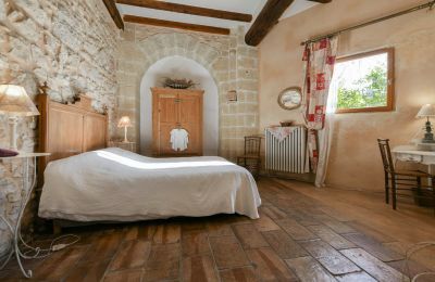 Historic property for sale Uzès, Occitania, Image 7/23