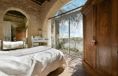 Historic property for sale Uzès, Occitania, Image 8/23