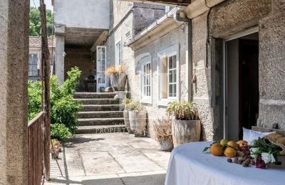 Manor House for sale Ourense, Galicia, Courtyard