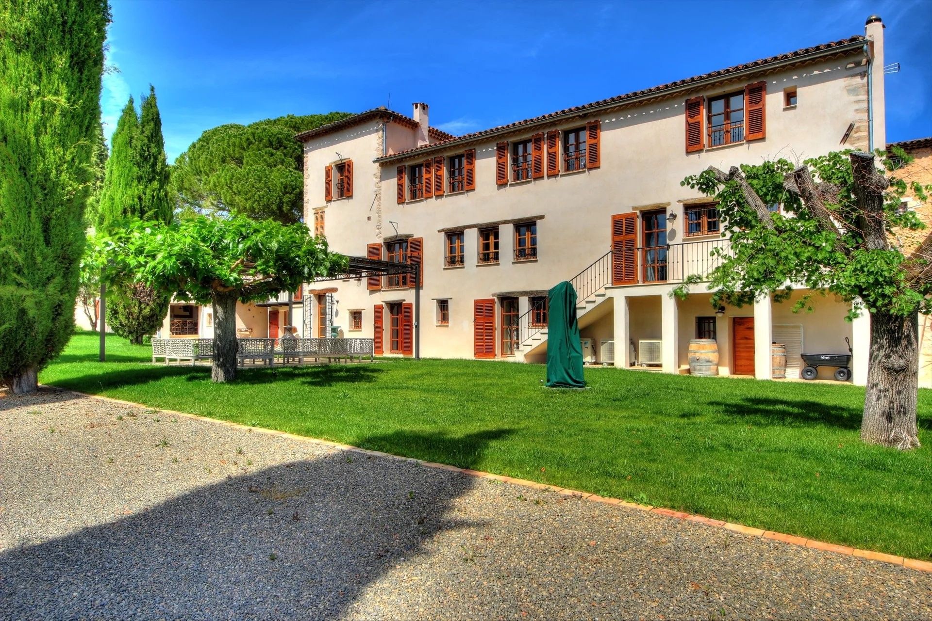 Aups, Provence-Alpes-Côte d'Azur for sale