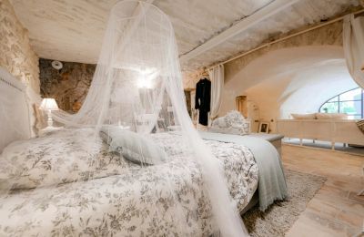 Historic property for sale Uzès, Occitania, Image 25/27