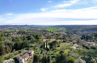 Country home for sale Uzès, Occitania, Total view