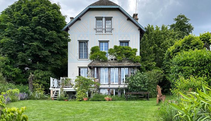 Historic property for sale Sèvres, Ile-de-France,  France