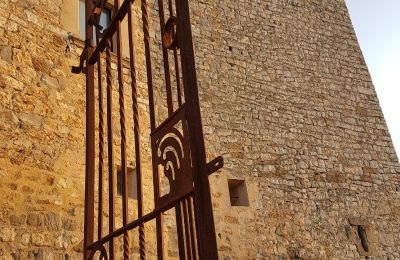 Medieval Castle for sale Granyanella, ASSUMPCIO 4, Catalonia, Vista exterior