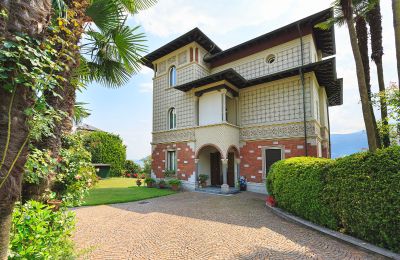 Historic Villa for sale Verbania, Piemont, Image 8/45