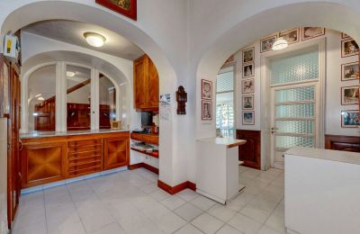Historic Villa for sale Omegna, Piemont, Image 17/48